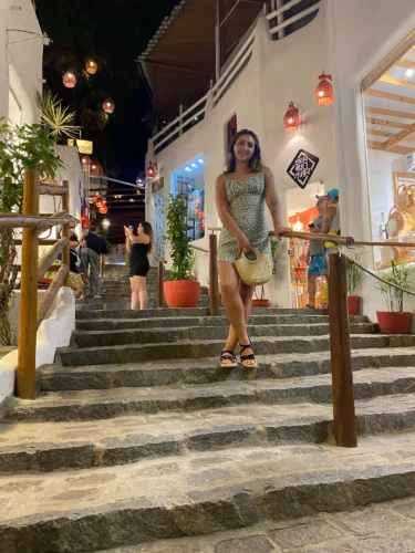 Handwoven Straw Rattan Half-Moon Handbag photo review